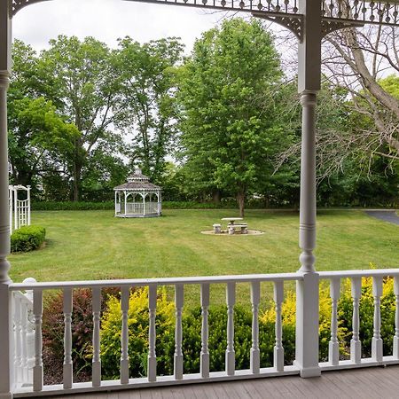 Exquisite Victorian Apartment สปริงฟิลด์ ภายนอก รูปภาพ